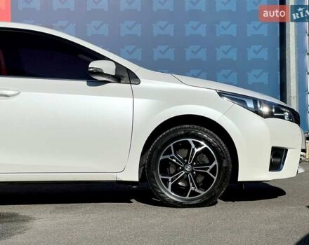 Белый Тойота Королла, объемом двигателя 1.6 л и пробегом 197 тыс. км за 11999 $, фото 11 на Automoto.ua