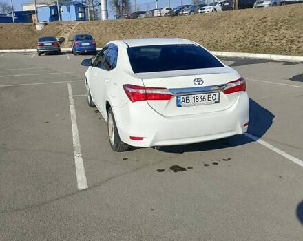 Белый Тойота Королла, объемом двигателя 1.4 л и пробегом 177 тыс. км за 10000 $, фото 1 на Automoto.ua