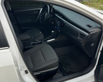 Белый Тойота Королла, объемом двигателя 1.6 л и пробегом 142 тыс. км за 12200 $, фото 12 на Automoto.ua