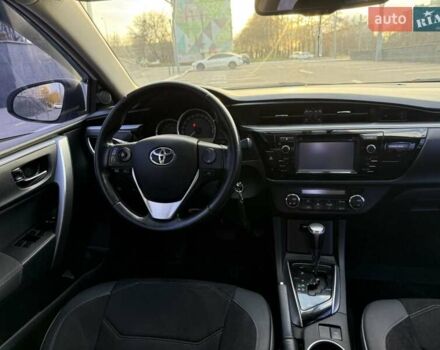 Белый Тойота Королла, объемом двигателя 1.6 л и пробегом 159 тыс. км за 12800 $, фото 17 на Automoto.ua