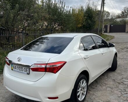 Белый Тойота Королла, объемом двигателя 1.6 л и пробегом 142 тыс. км за 12200 $, фото 4 на Automoto.ua