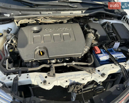Білий Тойота Королла, об'ємом двигуна 1.6 л та пробігом 119 тис. км за 13500 $, фото 12 на Automoto.ua