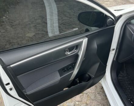 Белый Тойота Королла, объемом двигателя 1.6 л и пробегом 142 тыс. км за 12200 $, фото 13 на Automoto.ua