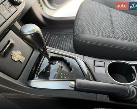 Білий Тойота Королла, об'ємом двигуна 1.6 л та пробігом 119 тис. км за 13500 $, фото 11 на Automoto.ua