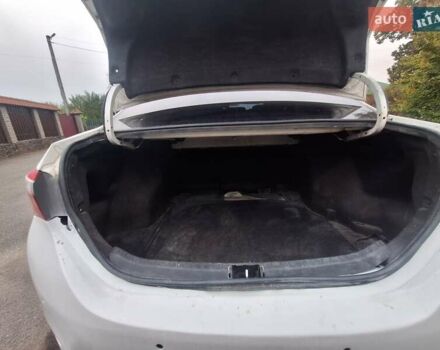 Белый Тойота Королла, объемом двигателя 1.33 л и пробегом 376 тыс. км за 6500 $, фото 11 на Automoto.ua