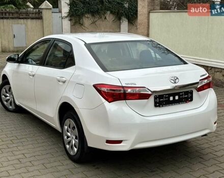 Белый Тойота Королла, объемом двигателя 1.6 л и пробегом 137 тыс. км за 10999 $, фото 8 на Automoto.ua