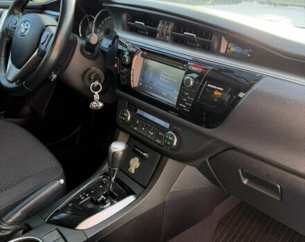 Білий Тойота Королла, об'ємом двигуна 1.6 л та пробігом 119 тис. км за 13500 $, фото 17 на Automoto.ua