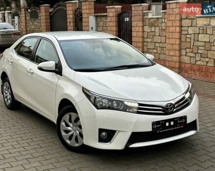 Белый Тойота Королла, объемом двигателя 1.6 л и пробегом 137 тыс. км за 10999 $, фото 4 на Automoto.ua