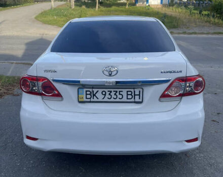 Белый Тойота Королла, объемом двигателя 1.36 л и пробегом 179 тыс. км за 8500 $, фото 5 на Automoto.ua