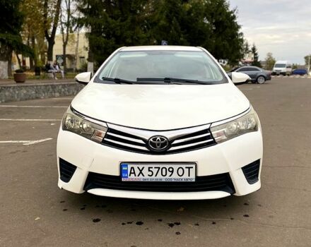 Белый Тойота Королла, объемом двигателя 1.6 л и пробегом 200 тыс. км за 8800 $, фото 1 на Automoto.ua