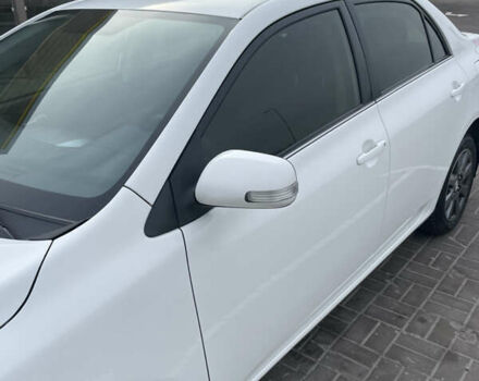 Білий Тойота Королла, об'ємом двигуна 1.6 л та пробігом 141 тис. км за 9800 $, фото 5 на Automoto.ua