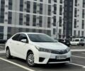 Білий Тойота Королла, об'ємом двигуна 1.33 л та пробігом 250 тис. км за 7000 $, фото 1 на Automoto.ua