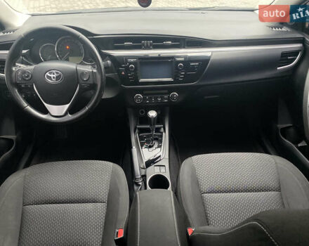 Белый Тойота Королла, объемом двигателя 1.6 л и пробегом 193 тыс. км за 12500 $, фото 15 на Automoto.ua