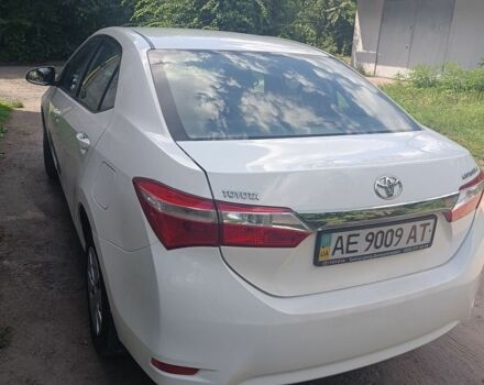 Белый Тойота Королла, объемом двигателя 1.3 л и пробегом 161 тыс. км за 8500 $, фото 5 на Automoto.ua