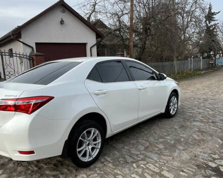 Белый Тойота Королла, объемом двигателя 1.6 л и пробегом 142 тыс. км за 12000 $, фото 6 на Automoto.ua