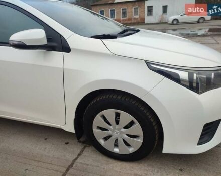 Белый Тойота Королла, объемом двигателя 1.3 л и пробегом 150 тыс. км за 10500 $, фото 9 на Automoto.ua