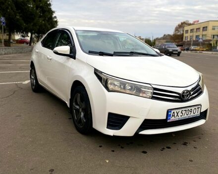 Белый Тойота Королла, объемом двигателя 1.6 л и пробегом 200 тыс. км за 8800 $, фото 2 на Automoto.ua