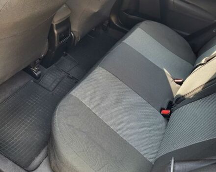 Белый Тойота Королла, объемом двигателя 1.3 л и пробегом 127 тыс. км за 7500 $, фото 5 на Automoto.ua