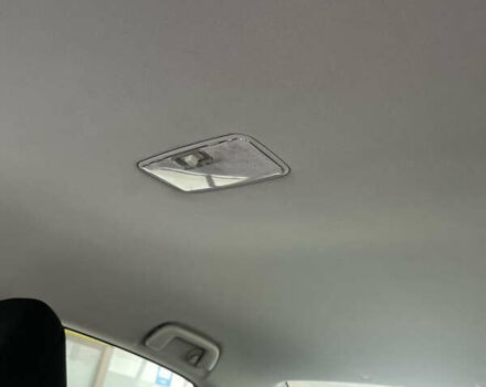 Білий Тойота Королла, об'ємом двигуна 1.6 л та пробігом 141 тис. км за 9800 $, фото 22 на Automoto.ua