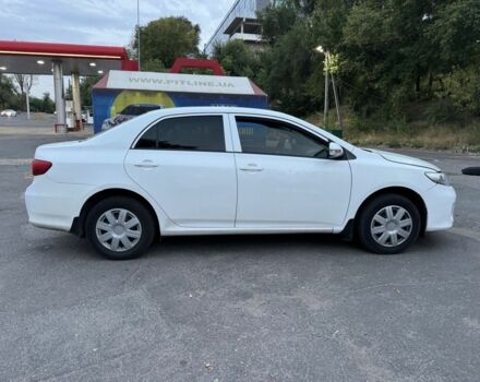 Белый Тойота Королла, объемом двигателя 1.3 л и пробегом 210 тыс. км за 7900 $, фото 3 на Automoto.ua