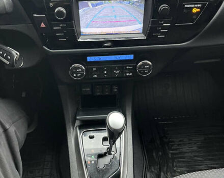 Белый Тойота Королла, объемом двигателя 1.6 л и пробегом 142 тыс. км за 12000 $, фото 16 на Automoto.ua