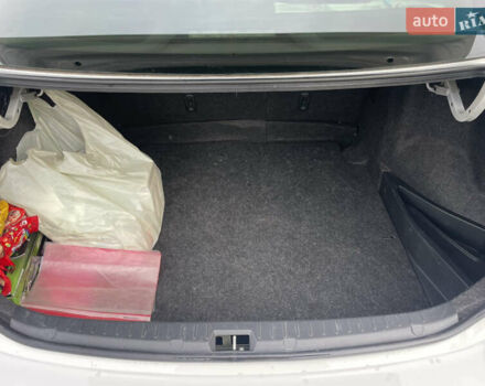 Білий Тойота Королла, об'ємом двигуна 1.6 л та пробігом 141 тис. км за 9800 $, фото 30 на Automoto.ua