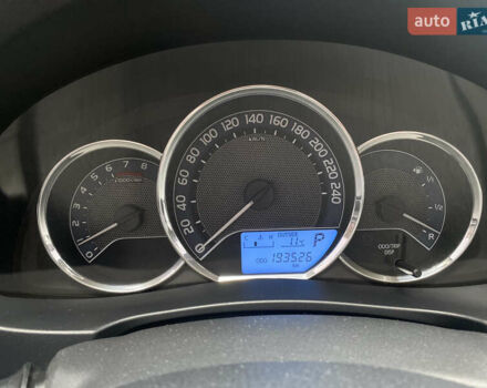Белый Тойота Королла, объемом двигателя 1.6 л и пробегом 193 тыс. км за 12500 $, фото 18 на Automoto.ua