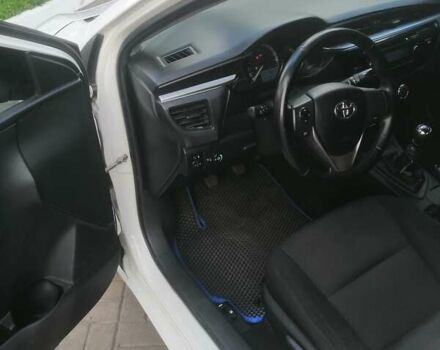 Белый Тойота Королла, объемом двигателя 1.4 л и пробегом 215 тыс. км за 9300 $, фото 14 на Automoto.ua