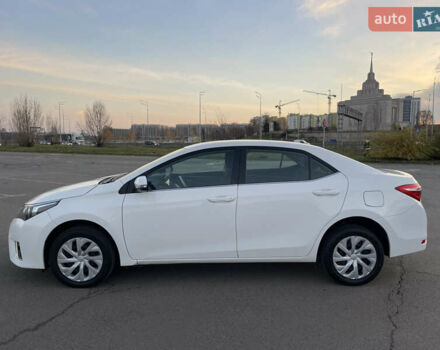 Белый Тойота Королла, объемом двигателя 1.6 л и пробегом 227 тыс. км за 10300 $, фото 5 на Automoto.ua
