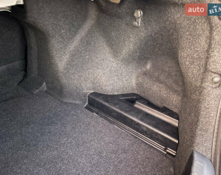 Белый Тойота Королла, объемом двигателя 1.6 л и пробегом 227 тыс. км за 10300 $, фото 44 на Automoto.ua