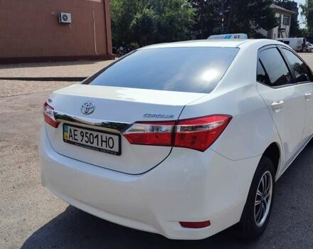 Білий Тойота Королла, об'ємом двигуна 1.6 л та пробігом 33 тис. км за 13500 $, фото 5 на Automoto.ua