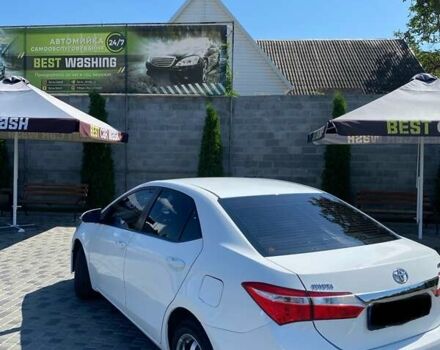 Білий Тойота Королла, об'ємом двигуна 1.6 л та пробігом 240 тис. км за 8900 $, фото 2 на Automoto.ua