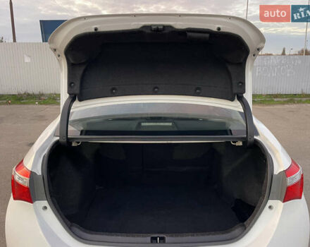 Белый Тойота Королла, объемом двигателя 1.6 л и пробегом 227 тыс. км за 10300 $, фото 41 на Automoto.ua