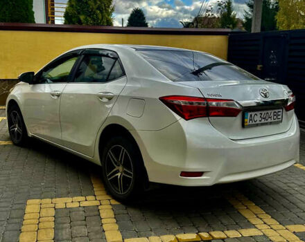 Білий Тойота Королла, об'ємом двигуна 1.6 л та пробігом 120 тис. км за 12500 $, фото 6 на Automoto.ua