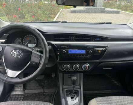 Белый Тойота Королла, объемом двигателя 1.6 л и пробегом 145 тыс. км за 12500 $, фото 6 на Automoto.ua