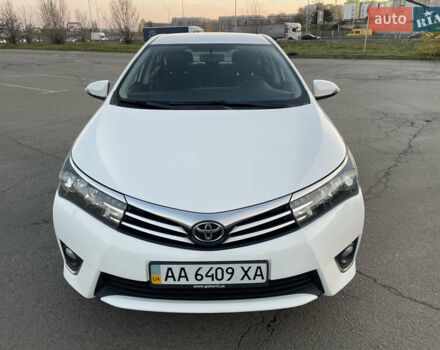 Белый Тойота Королла, объемом двигателя 1.6 л и пробегом 227 тыс. км за 10300 $, фото 2 на Automoto.ua