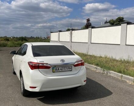 Белый Тойота Королла, объемом двигателя 1.6 л и пробегом 77 тыс. км за 11000 $, фото 4 на Automoto.ua