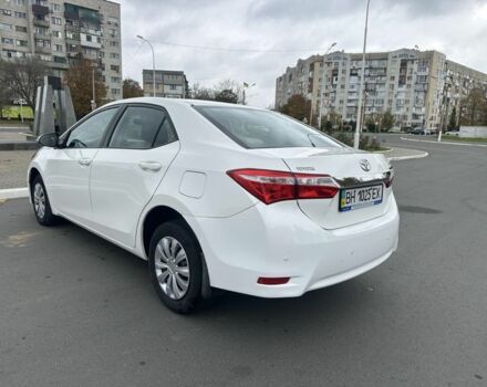 Белый Тойота Королла, объемом двигателя 1.6 л и пробегом 145 тыс. км за 12500 $, фото 5 на Automoto.ua