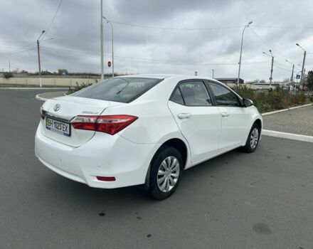 Белый Тойота Королла, объемом двигателя 1.6 л и пробегом 145 тыс. км за 12500 $, фото 3 на Automoto.ua