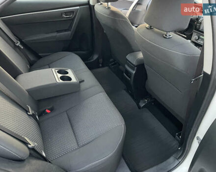 Белый Тойота Королла, объемом двигателя 1.6 л и пробегом 227 тыс. км за 10300 $, фото 15 на Automoto.ua