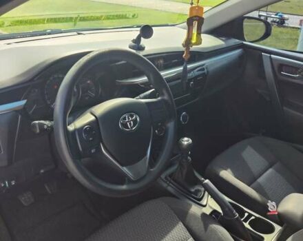 Белый Тойота Королла, объемом двигателя 1.33 л и пробегом 161 тыс. км за 9800 $, фото 3 на Automoto.ua