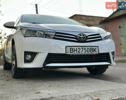 Тойота Королла 2015 в Одессе на Automoto.ua Белый Тойота Королла, объемом двигателя 1.6 л и пробегом 94 тыс. км за 14500 $, фото 30 на Automoto.ua