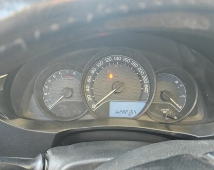 Белый Тойота Королла, объемом двигателя 1.6 л и пробегом 282 тыс. км за 7000 $, фото 3 на Automoto.ua