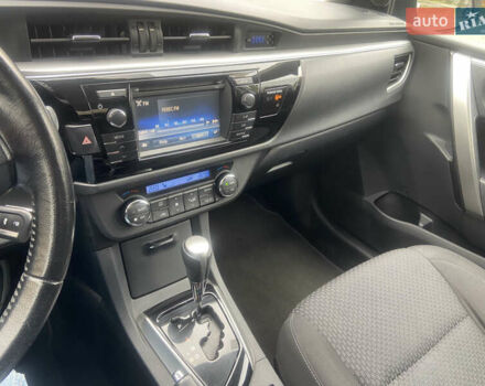 Белый Тойота Королла, объемом двигателя 1.6 л и пробегом 84 тыс. км за 13000 $, фото 3 на Automoto.ua