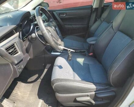 Білий Тойота Королла, об'ємом двигуна 1.8 л та пробігом 193 тис. км за 2300 $, фото 6 на Automoto.ua