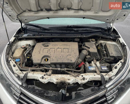 Белый Тойота Королла, объемом двигателя 1.6 л и пробегом 168 тыс. км за 14100 $, фото 15 на Automoto.ua