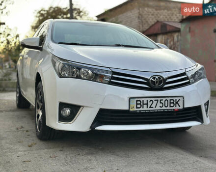 Тойота Королла 2015 в Одессе на Automoto.ua Белый Тойота Королла, объемом двигателя 1.6 л и пробегом 94 тыс. км за 14500 $, фото 29 на Automoto.ua