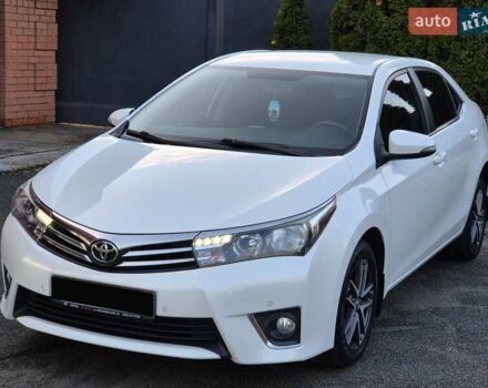 Білий Тойота Королла, об'ємом двигуна 1.6 л та пробігом 122 тис. км за 12000 $, фото 2 на Automoto.ua