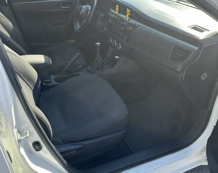 Белый Тойота Королла, объемом двигателя 1.33 л и пробегом 145 тыс. км за 10800 $, фото 9 на Automoto.ua