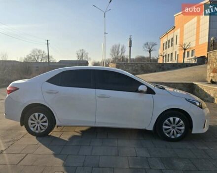 Белый Тойота Королла, объемом двигателя 1.3 л и пробегом 157 тыс. км за 8600 $, фото 5 на Automoto.ua